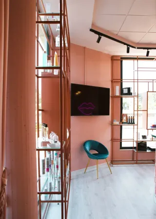 Salone — foto 1 di 11